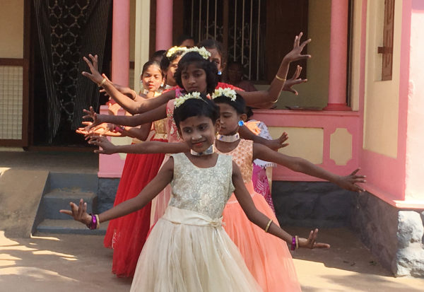 Children love to dance-latest news